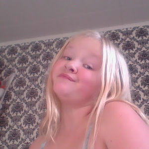 Meet your Posher, Grace & camille